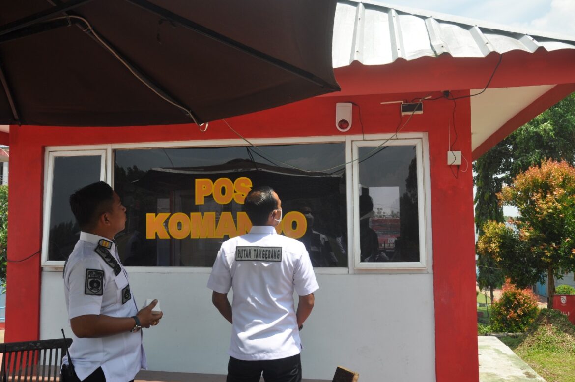 Tombol alarm panic button ini digunakan ketika terjadi gangguan keamanan dan ketertiban