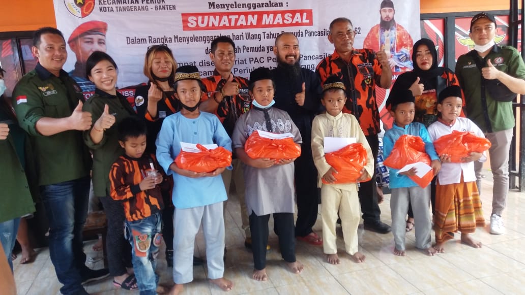 Ketua Ormas Pemuda Pancasila Tono Darussalam mengatakan, Kegiatan sunatan massal