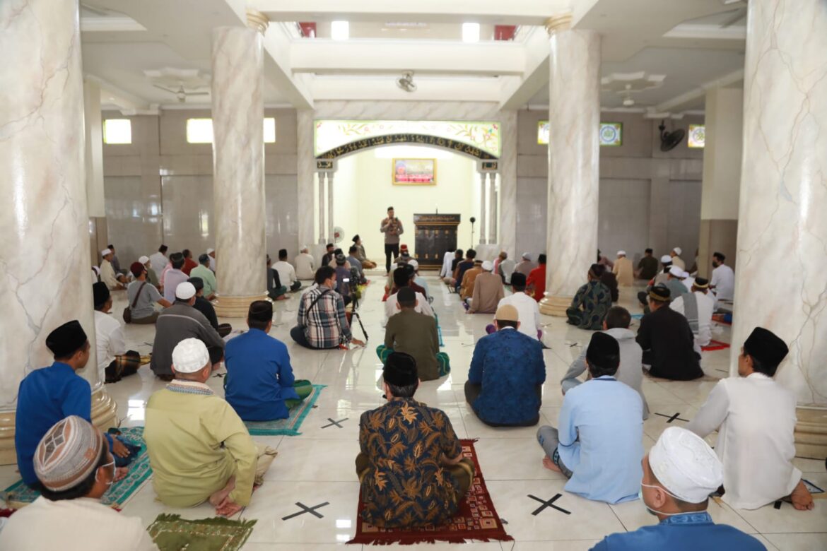 Untuk masyarakat yang belum melaksanakan vaksinasi, diminta untuk segera mendaftar vaksin ke Gerai