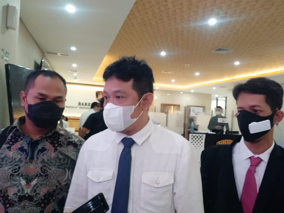 Kombes Yusri Yunus Kabib hunas Polda metro jaya mengatakan pihak akan tuntas pinjol dalam bulan Desember 2021