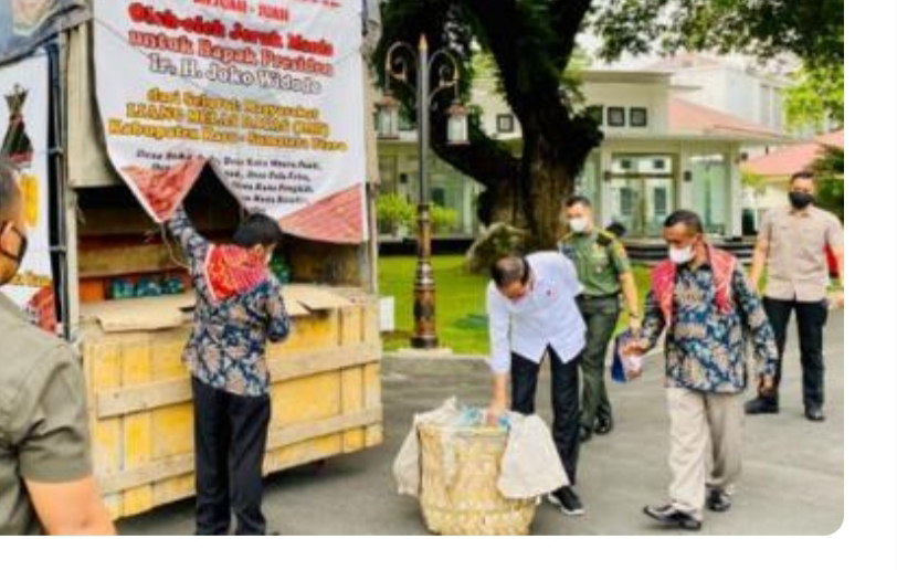 Dikabarkan bahwa meski begitu, Kepala tak melaporkan hal tersebut kepada Komisi Pemberantasan Korupsi