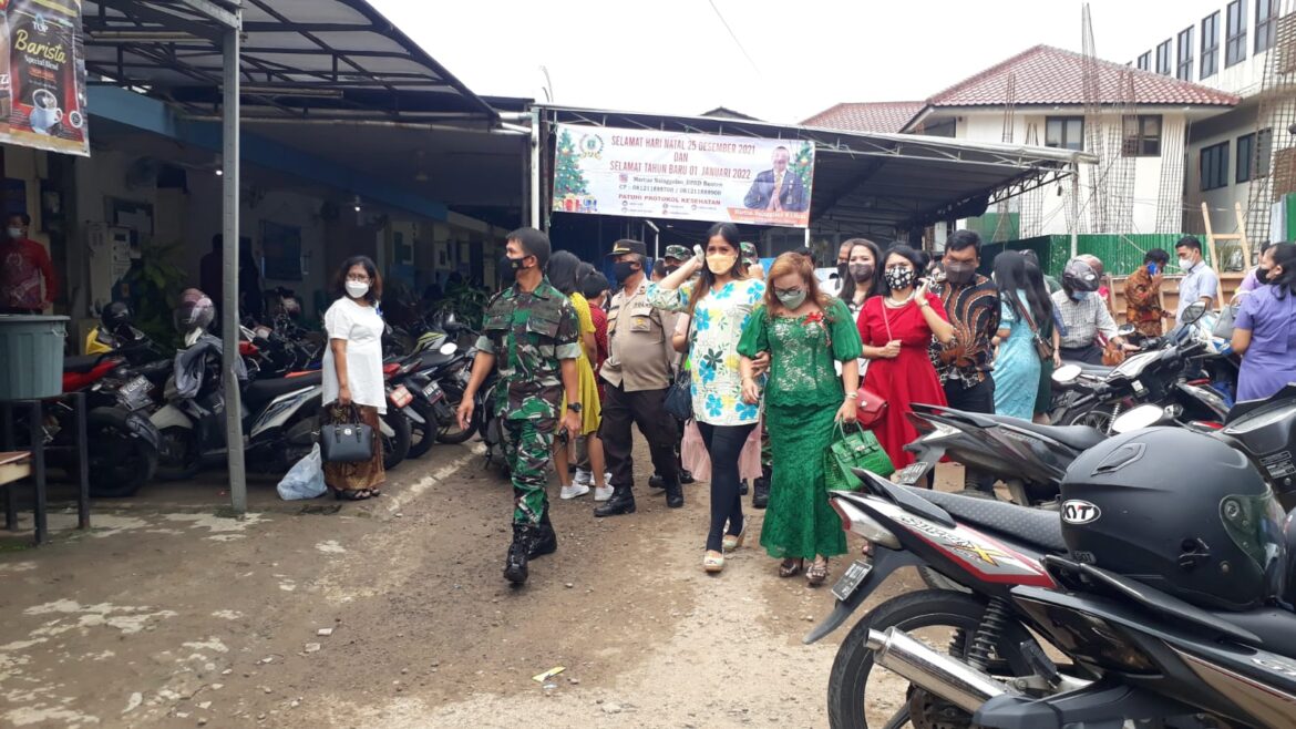 Dandim 0510/Trs Cek Langsung Pengamanan Ibadah Natal di Wilayah kabupaten Tangerang