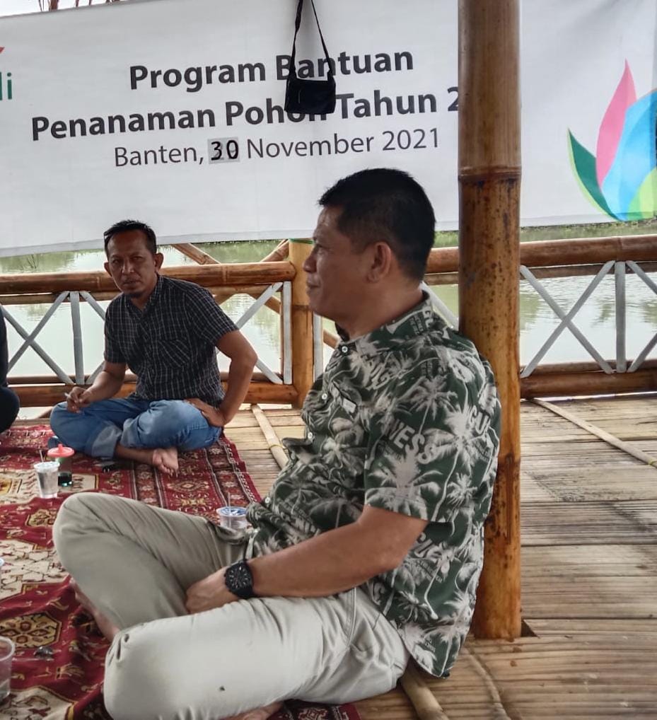Wakil DPRD Propinsi Banten dari Fraksi PDI-P, Barhum HS berkunjung ke Lontar