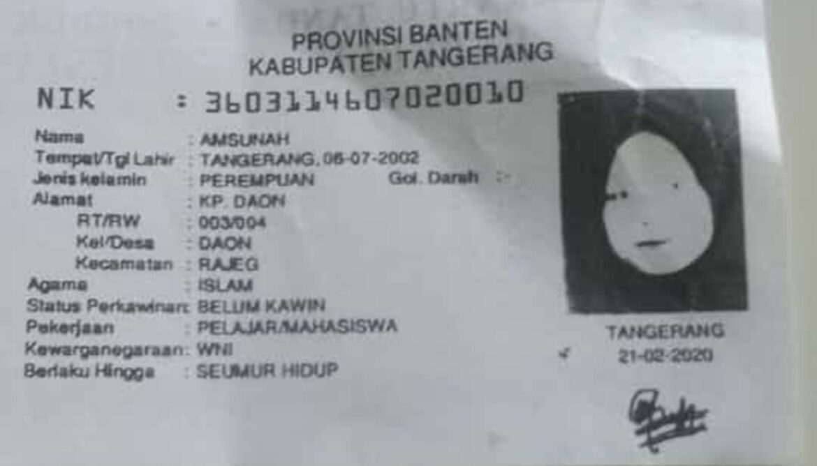 Ada Orang Hilang, apbila ada yang menumukan putri kami, silahkan hubungi No. 085718741691/083807130889