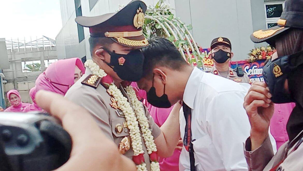 Kombes Pol Wahyu Sri Bintor Pamit, Kasat Intel Polresta Tangerang Ucapkan Selamat dan sukses, Doa Semoga Kembali Menjadi Polda Banten