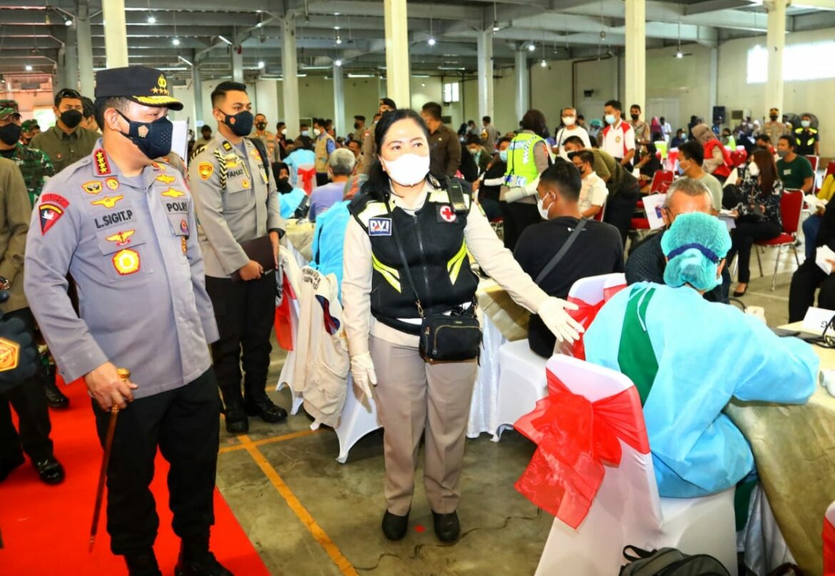 Perkuat Akselerasi Vaksinasi, Kapolri Minta Warga Harus Dipastikan Siap Hadapi Lonjakan Covid-19