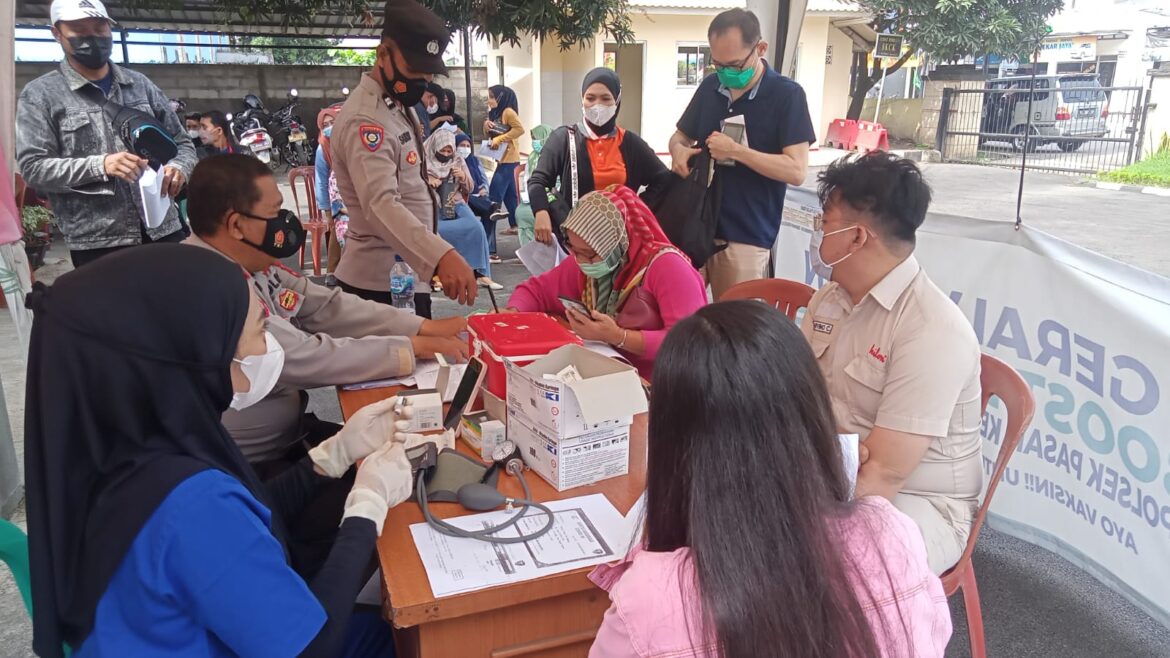 Polsek Pasar Kemis Polresta Tangerang Terus Gelar Vaksin Presisi Booster Dosis 3