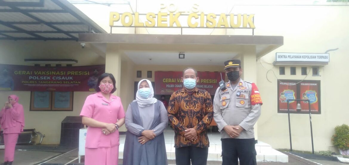 Kapolsek Cisauk Polres Tangsel Lepas Anggota yang memasuki masa Purna