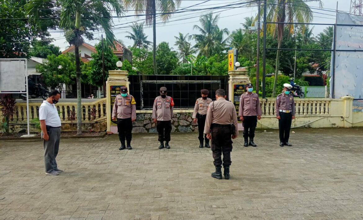 Tingkatkan Disiplin, Personil Polsek Mauk Polresrta Tangerang Giat Apel Pagi