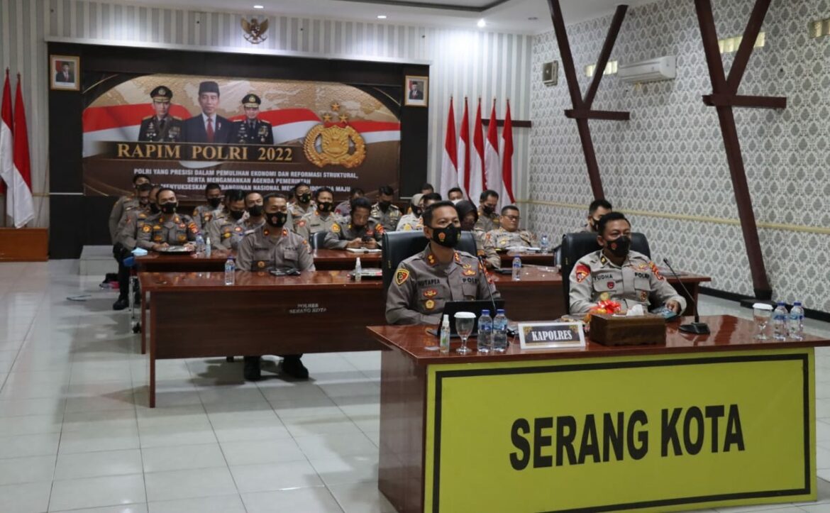 Kapolresta Serkot Mengikuti Rapim Polri Tahun 2022 Secara Virtual