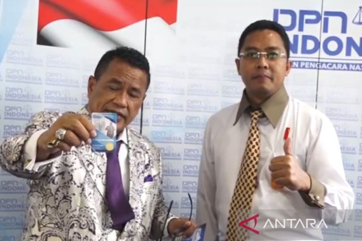 Hotman rencananya akan disomasi beberapa pengacara yang tergabung dalam organisasi Peradi