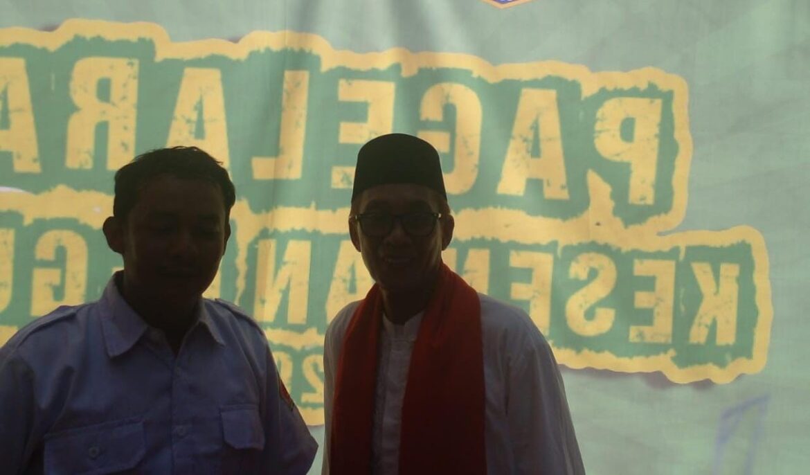 Sambutan Meriah Pengurus Pergelaran Kesenian Reguler Lokasi Setu Babakan  Jakarta