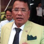 Apa ia Hotman yang kini sedang menikmati waktu liburan di pulau Bali mengaku tak ambil pusing
