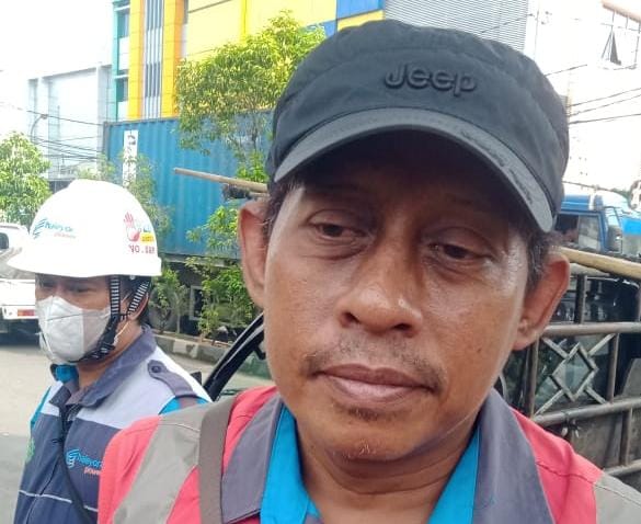 Tapi ketika nanti kalau memang dia kabel PLN itu otomatis ketika dia jatuh di bawah biasanya terjadi gangguan