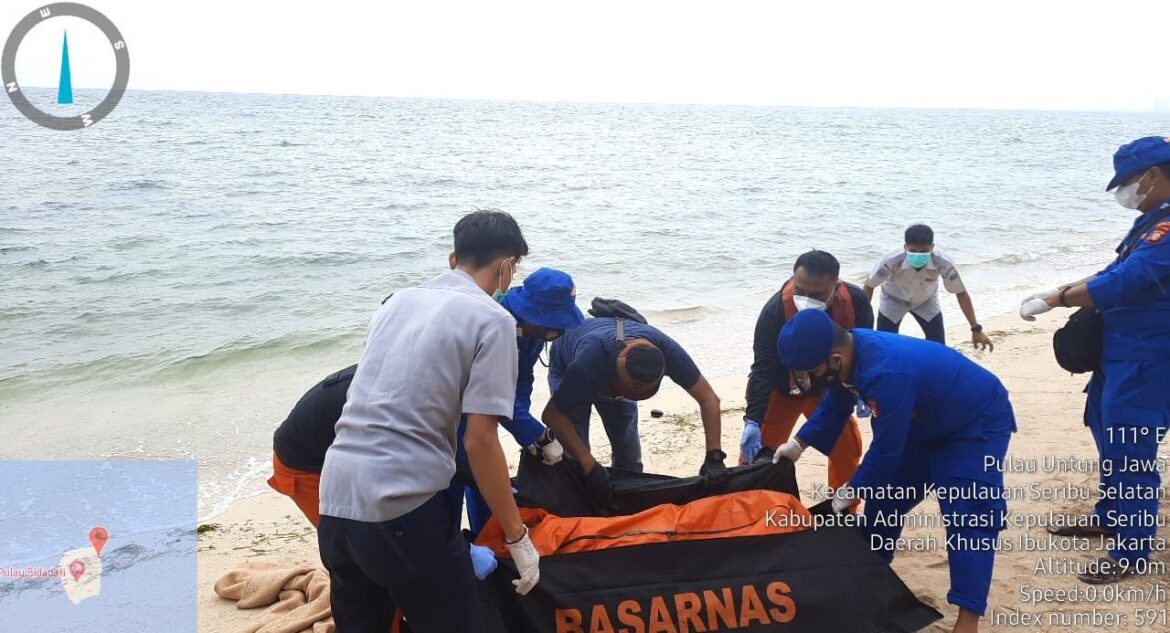 TIM SAR GABUNGAN TEMUKAN PEMANCING YANG TEMGGELAM DI TARUMAJAYA DALAM KEADAAN MENINGGAL DUNIA