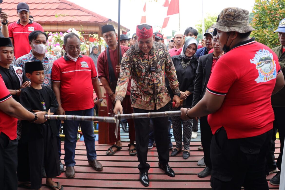 TRI ADHIANTO PLT WALI KOTA BEKASI RESMIKAN DANAU KRAMBA PRETO BOJONG MENTENG
