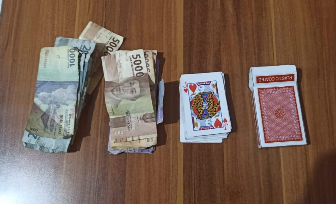 JAJARAN POLRI GENCAR MENGGELAR OPERASI PERJUDIAN, 6 ORANG DI AMANKAN