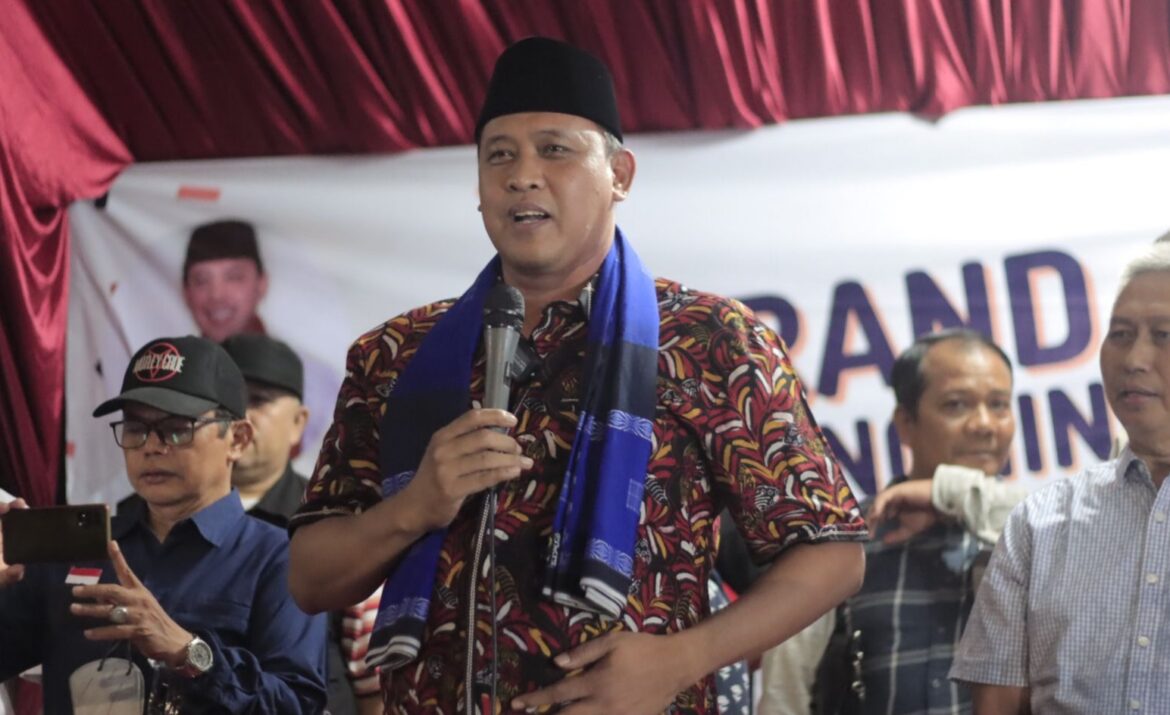 KECAMATAN BEKASI TIMUR ADA PELAYANAN MALAM’. PLT WALI KOTA BEKASI RESMIKAN PELAYANAN MALAM HARI