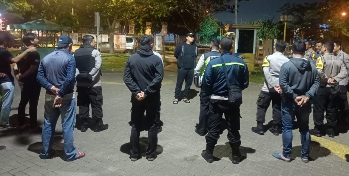 Kapolsek Pasar Kemis Polresta Tangerang Pimpin Apel Cipkon Di Grand Batavia Yang Dihadiri Para Perwira dan Anggota.