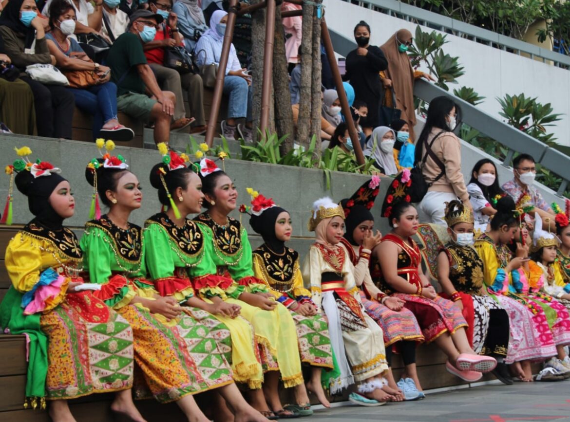 Sanggar Indra Kusuma Dari Kota Bekasi Tuai Pujian Di Pagelaran Pesona Seni Budaya di Sarinah Thamrin Jakarta