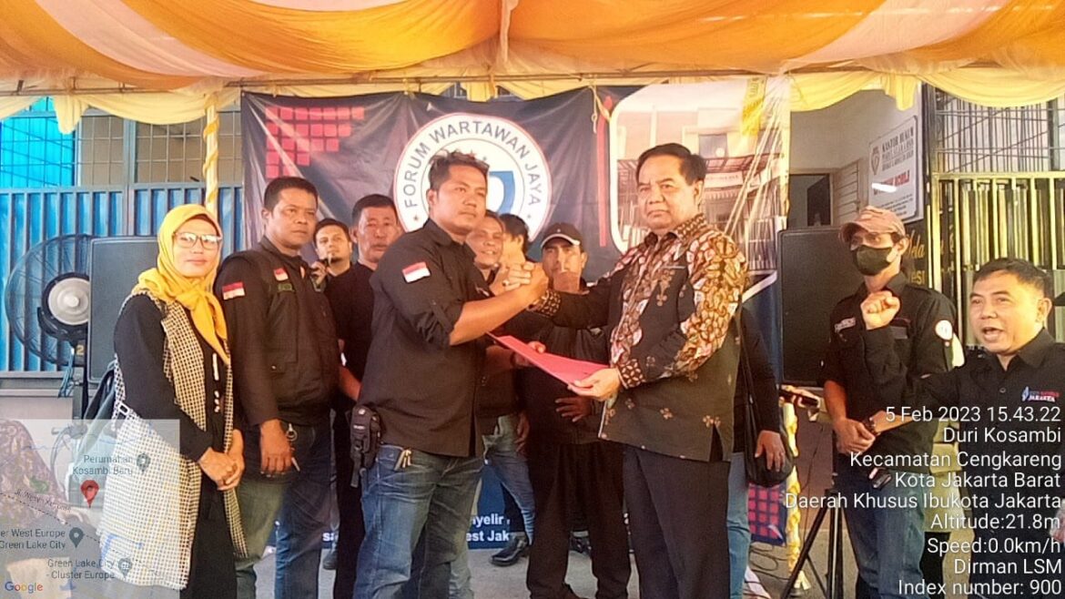 DPP FWJ Indonesia Serahkan SK Mandat Kepada Ketua Korwil Kota Tangerang, Alam Chan