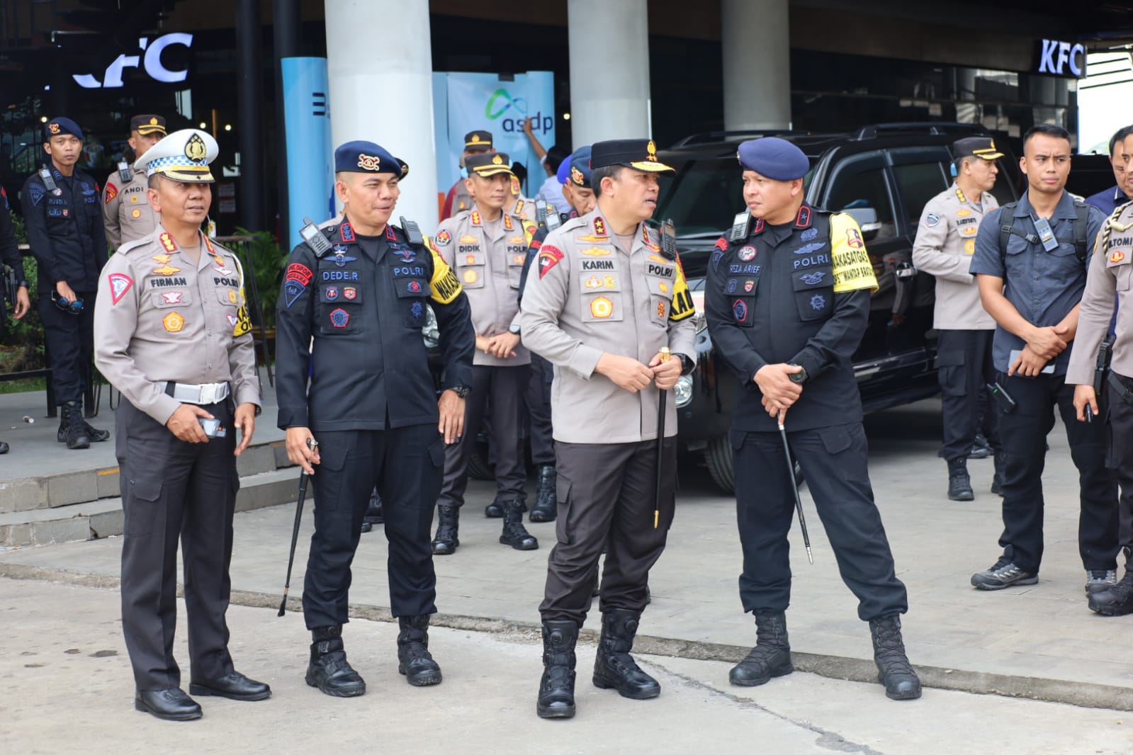 Kapolda Banten Dampingi Dankor Brimob Monitoring Pelaksanaan Operasi Lilin 2023