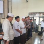 Sedikitpun kita harus tampil beda,bagaimanapun umat ini jangan tersesat jangan sampai nyasar