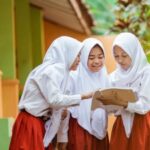 Orang tua murid, minta wartawan menitoring berjalannya PPDB tahun 2024. Orang tua murid, minta wartawan menitoring berjalannya PPDB tahun 2024.