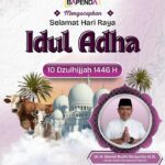 Kepala Bapenda Kab. Tangerang bersama staf mengucapkan, selamat Idul Adha 1446 H, / 2025 ini menjadi Tahun Gemilang, Pendapatan Asli Daerah meningkat.