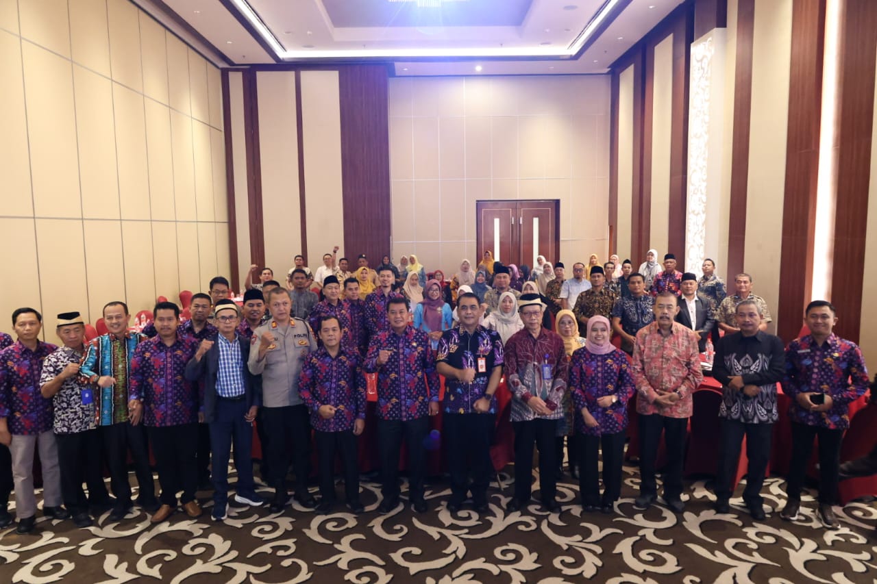 Bupati Tangerang Buka Seminar Penguatan Pendidikan Karakter pada Pendidikan Dasar.