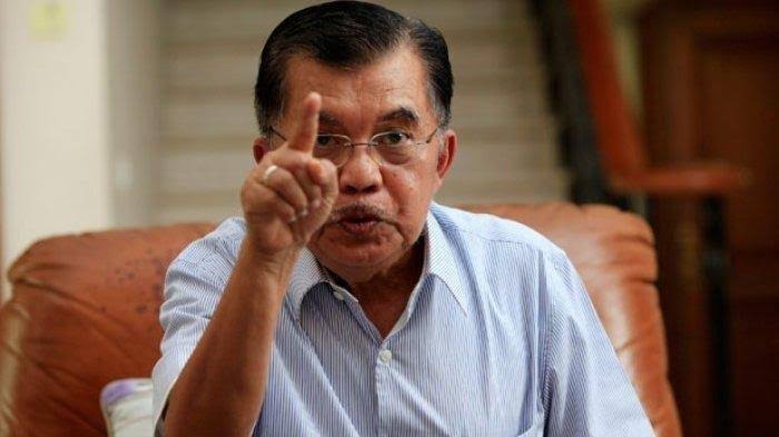 Kasus pencemaran nama baik wakil Presiden RI H. Yusup Kalla tidak tahan oleh Pengadilan Negeri.
