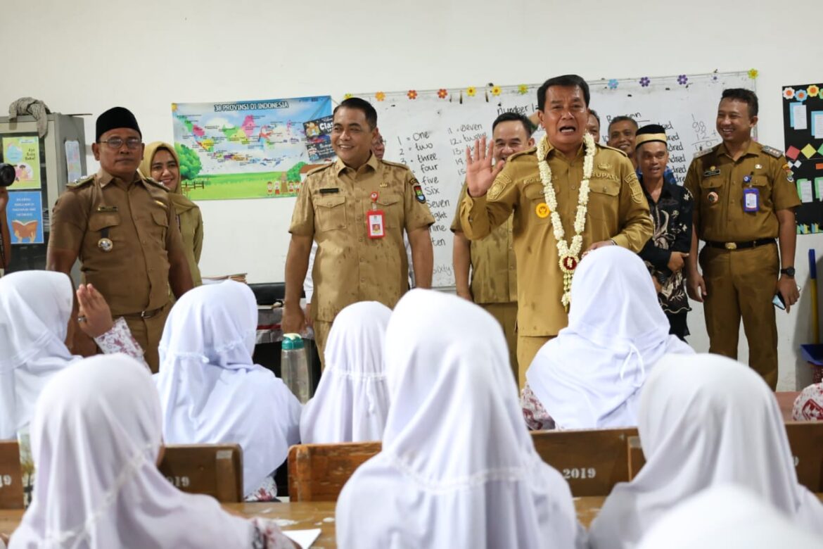 Kita berharap layanan ini bisa memudahkan anak-anak kita berangkat ke sekolah tanpa harus khawatir
