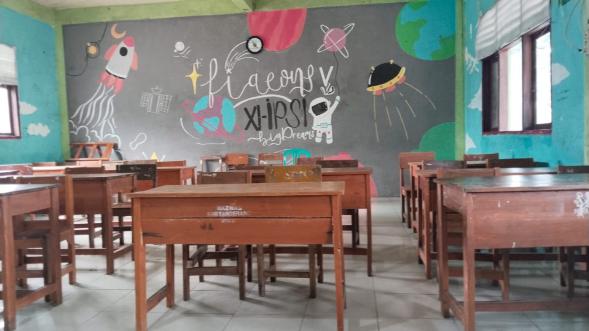 BAB II. LANDASAN TEORI PENDIDIKAN MANAJEMEN KELAS.