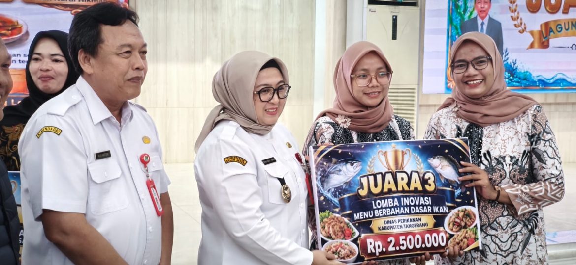 Wabup Intan Motivasi Masyarakat Melalui Variasi Olahan Berbahan Baku Ikan.